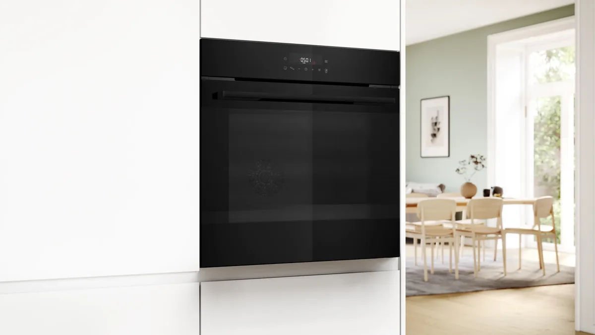 Орнотулуучу электр духовка Bosch, 60 x 60 см, кара