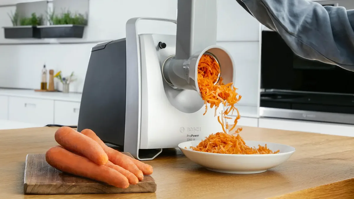 Bosch мясорубка ProPower 2200 Вт Черный, хром