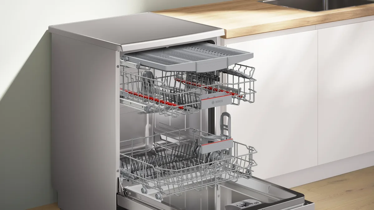 Отдельностоящая посудомоечная машина Bosch 60 см, черная