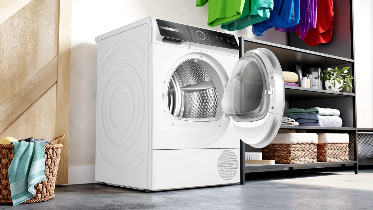 Жылуулук насосу бар кургаткыч машина Bosch 9 кг, ак