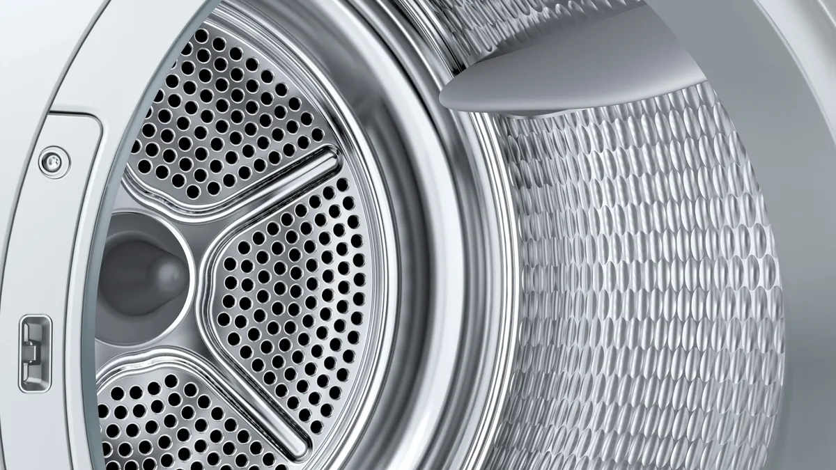 Жылуулук насосу бар кургаткыч машина Bosch 9 кг, ак