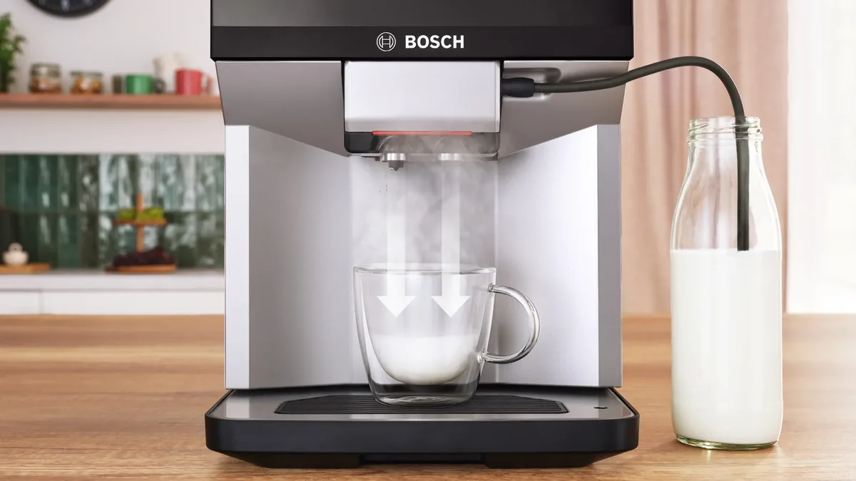 Полностью автоматическая кофемашина Bosch TPE40307
